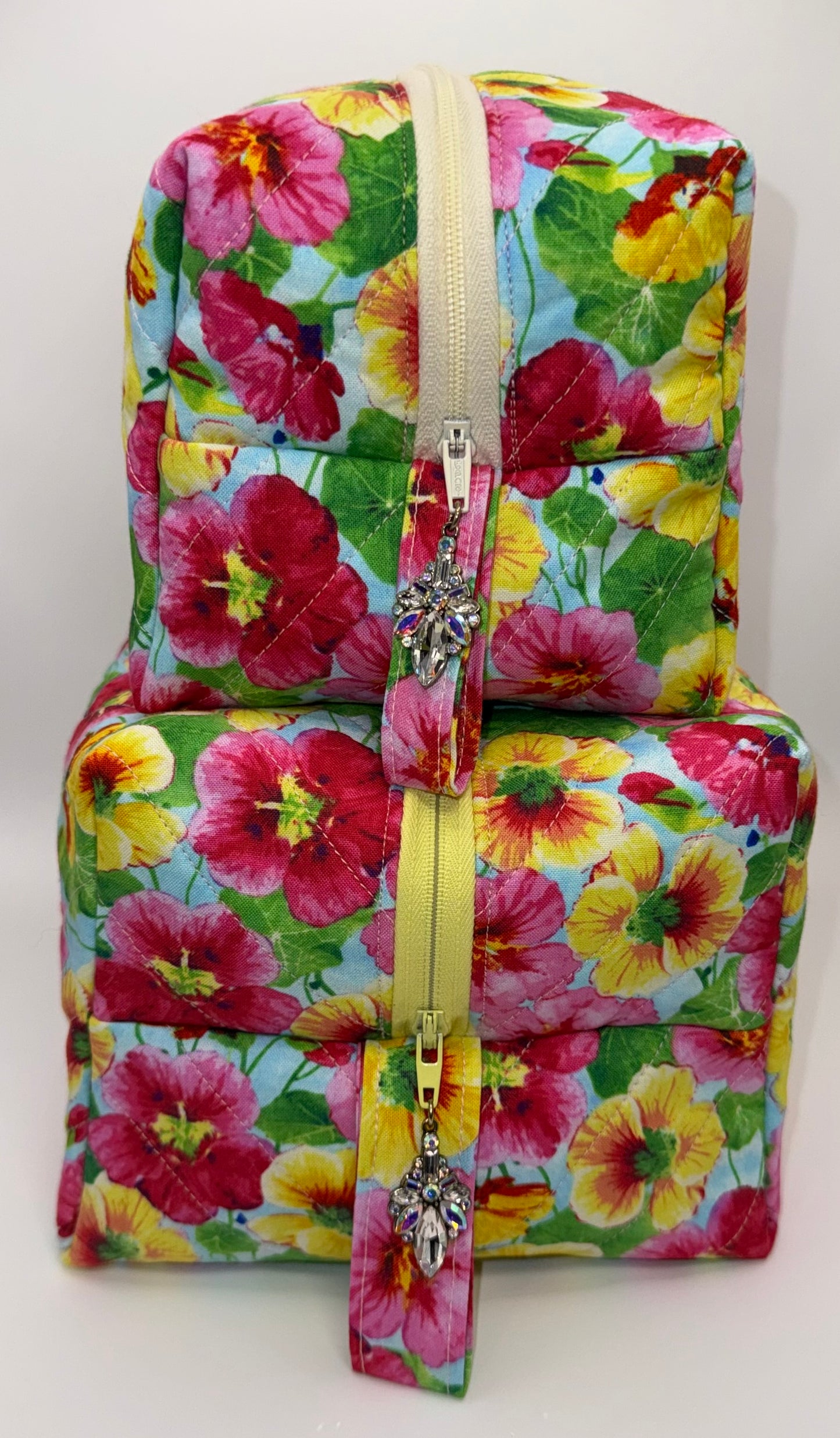 Boxy Makeup Bags Handmade Large Matching Quilted Floral Themed /Toiletry Bags Set Of 2