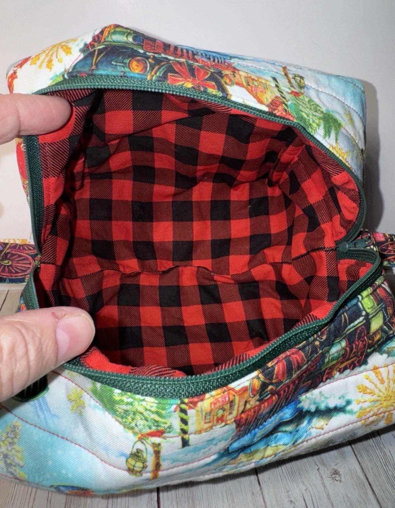 Boxy Handmade Christmas Train Holiday Makeup/Toiletrie Travel Bag 5.5”x7.5x6”
