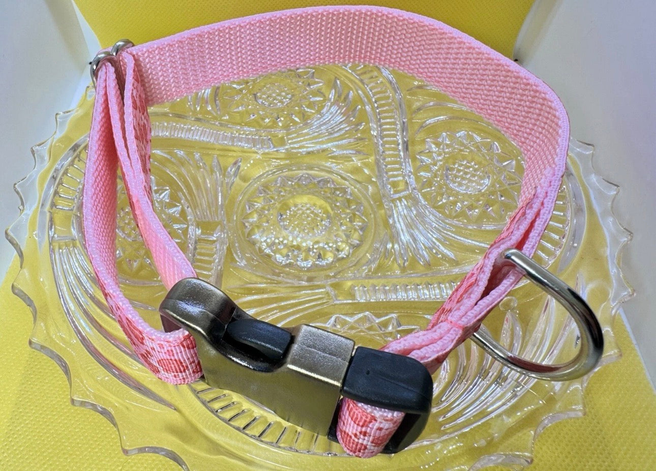 Large Handmade Heavy Duty Dog Collar Pink Hearts Valentine’s Print