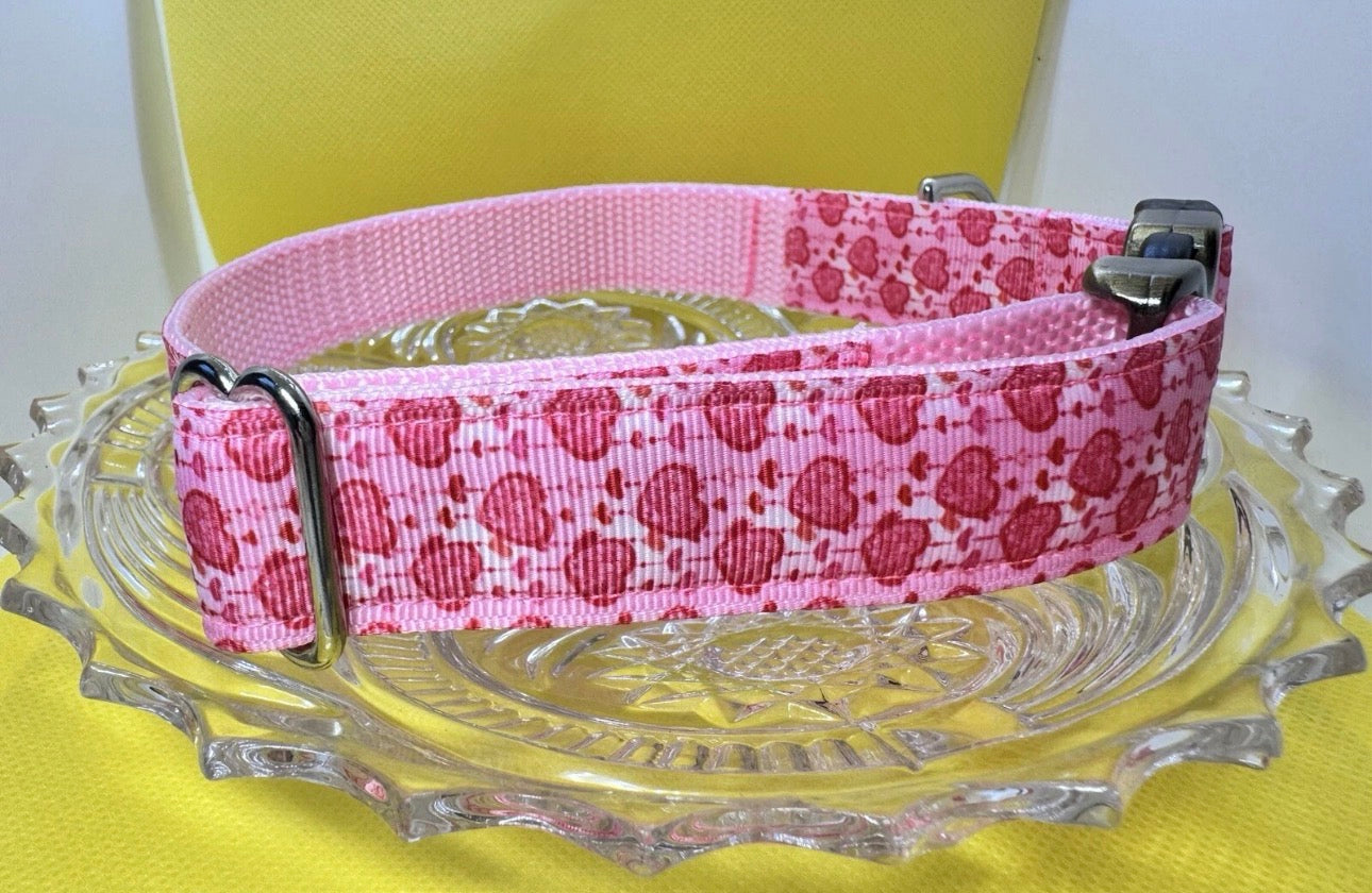 Large Handmade Heavy Duty Dog Collar Pink Hearts Valentine’s Print