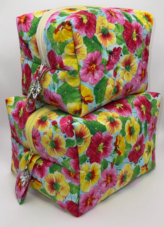 Boxy Makeup Bags Handmade Large Matching Quilted Floral Themed /Toiletry Bags Set Of 2