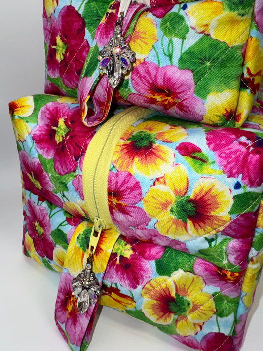 Boxy Makeup Bags Handmade Large Matching Quilted Floral Themed /Toiletry Bags Set Of 2